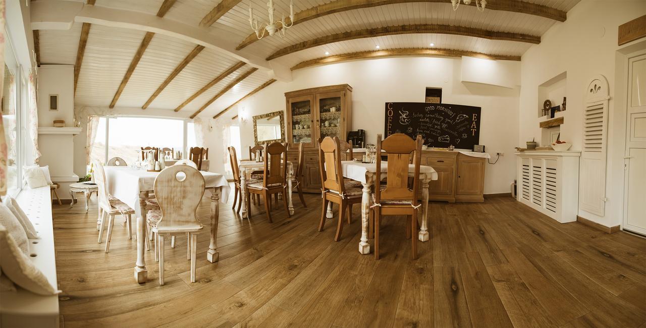 Casa Tirol Blaj Hotel Luaran gambar